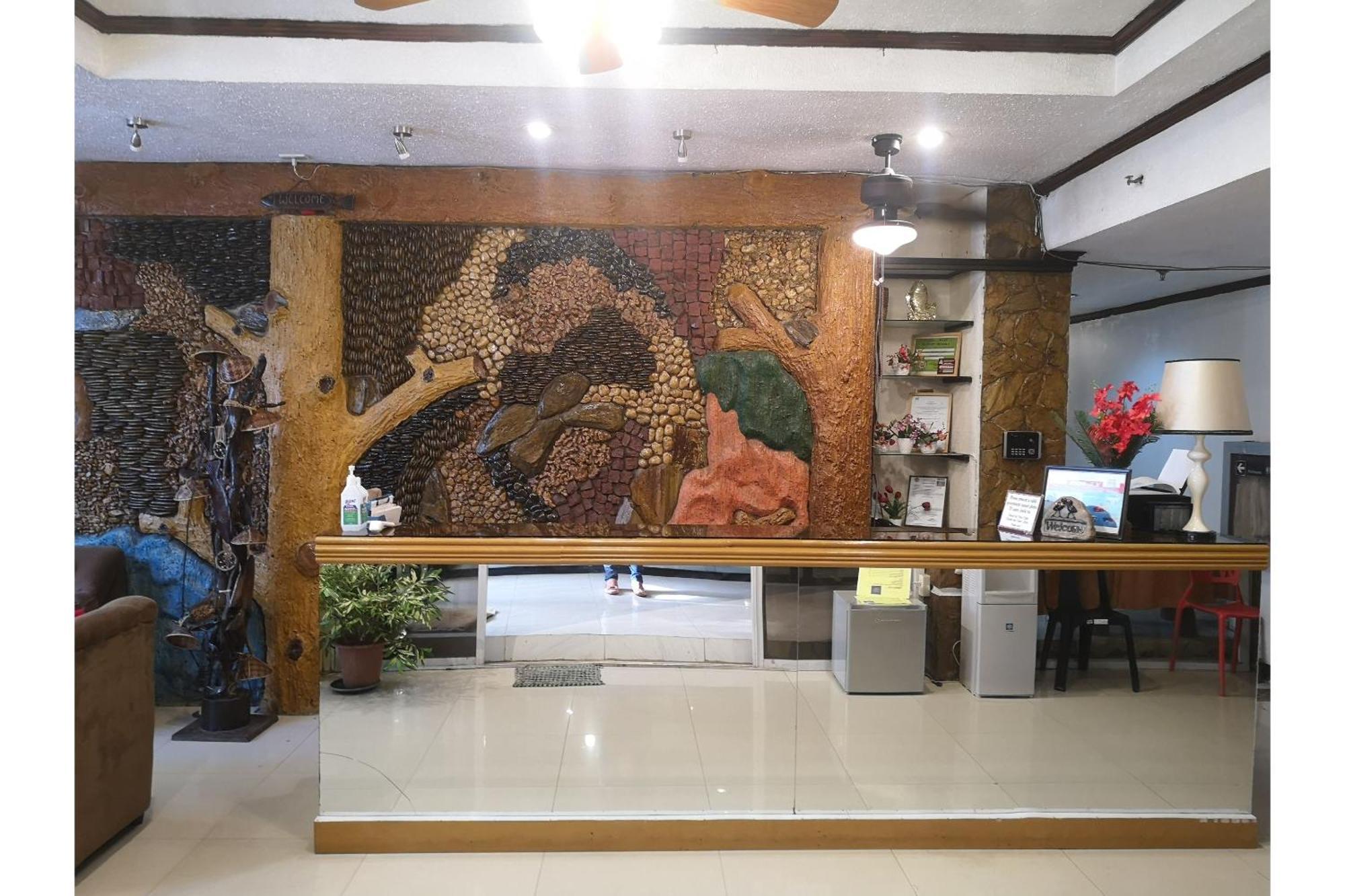 Oyo 880 Flores De Musa Inn Puerto Princesa Exterior foto